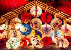 Bluebird: Japanese Umbrellas (500) legpuzzel