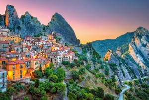 Castorland: Sunrise over Castelmezzano (1500) legpuzzel